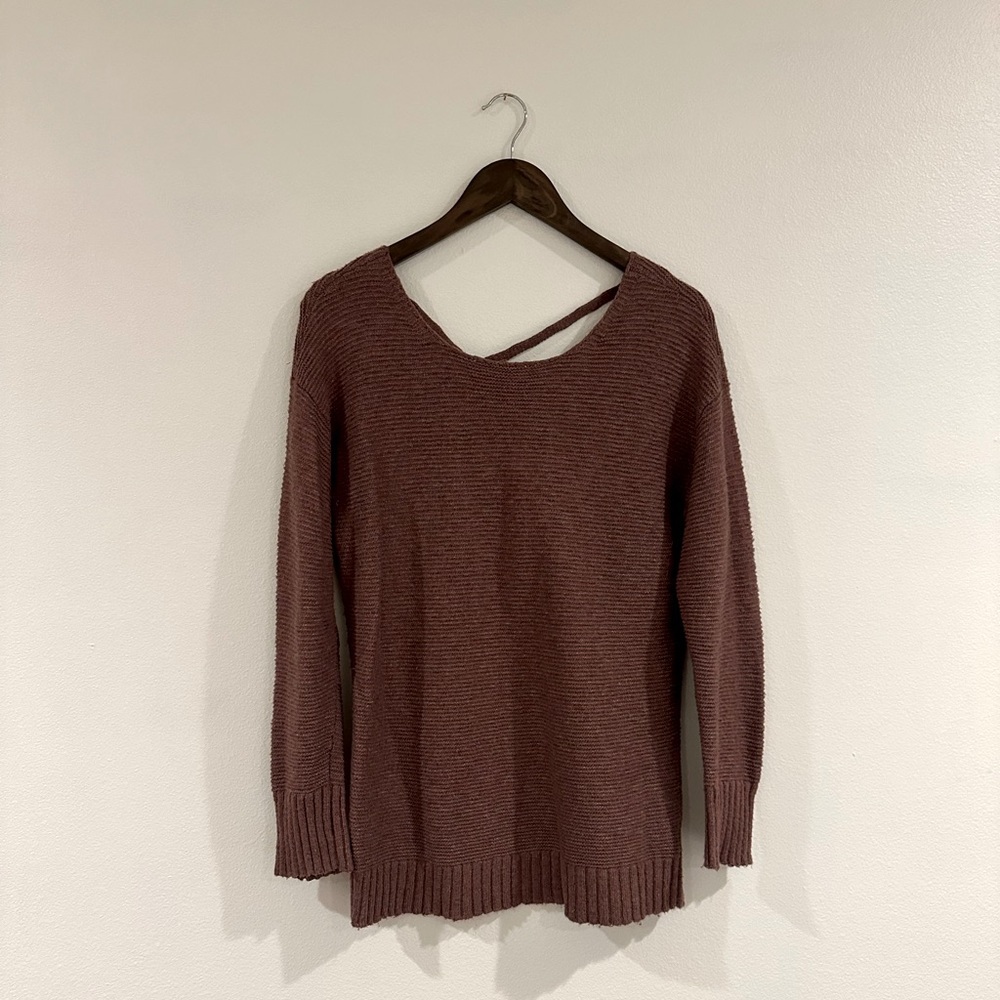 American Eagle Sweater with cute back detail